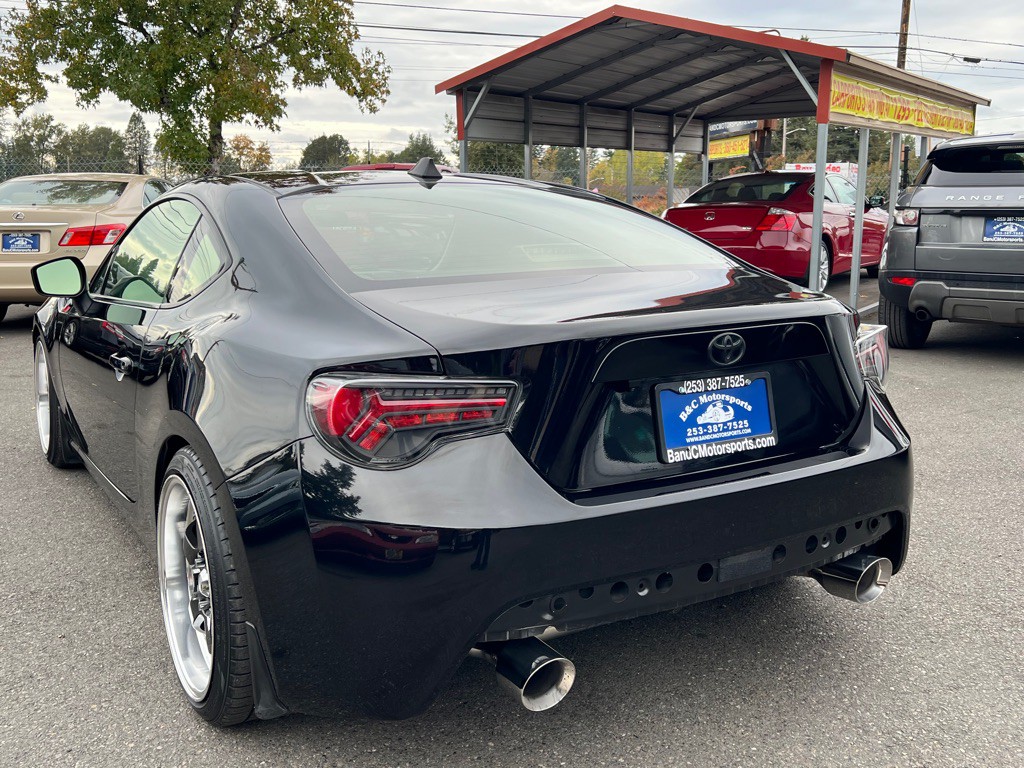 2013 Scion FR-S Image 29