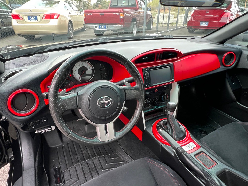 2013 Scion FR-S Image 37