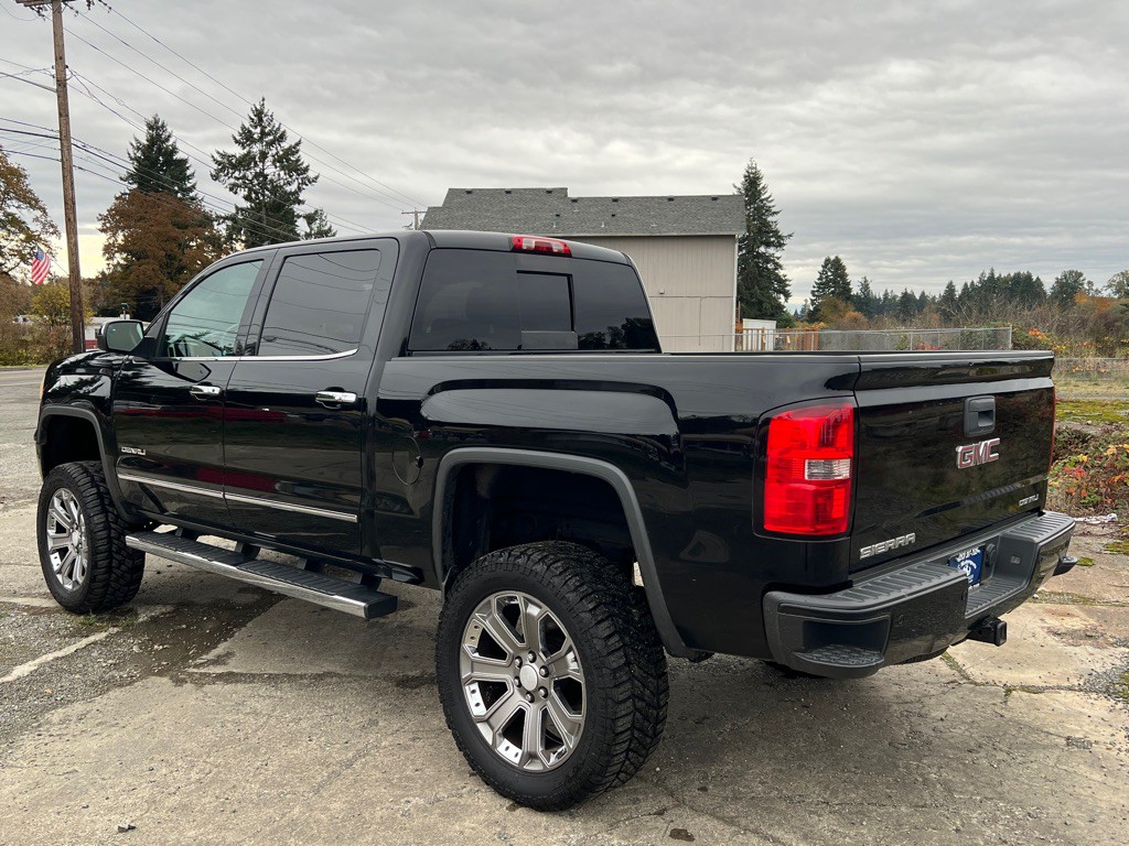 2015 GMC Sierra Image 9