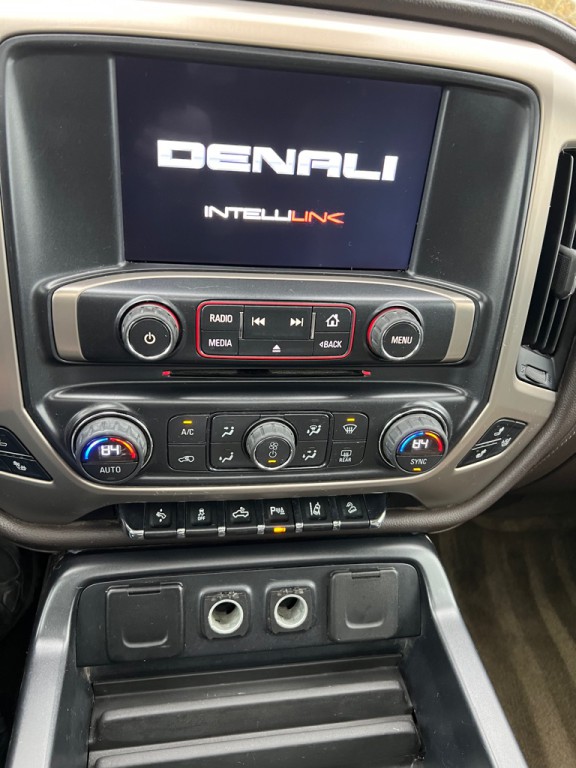 2015 GMC Sierra Image 27