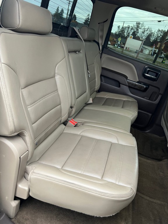 2015 GMC Sierra Image 31