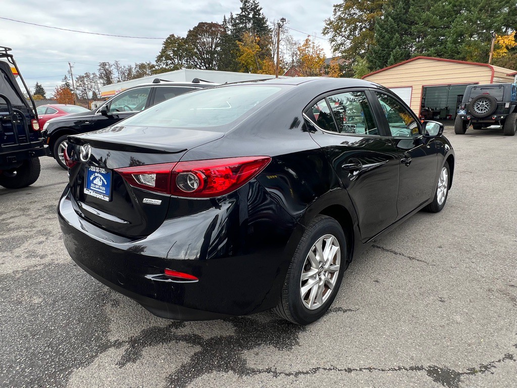 2015 Mazda Mazda3 Image 9