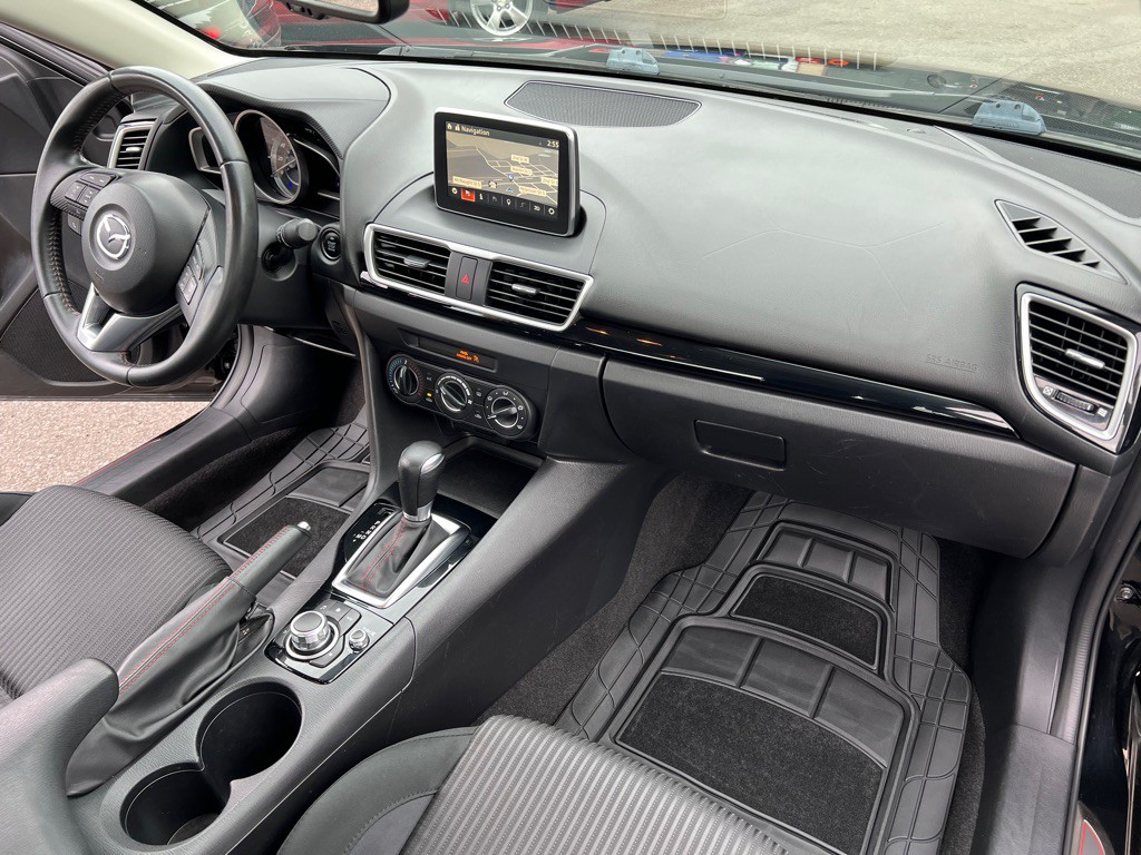 2015 Mazda Mazda3 Image 25