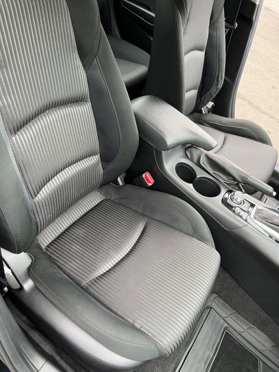 2015 Mazda Mazda3 Image 26