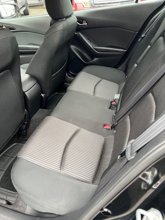 2015 Mazda Mazda3 Image 29