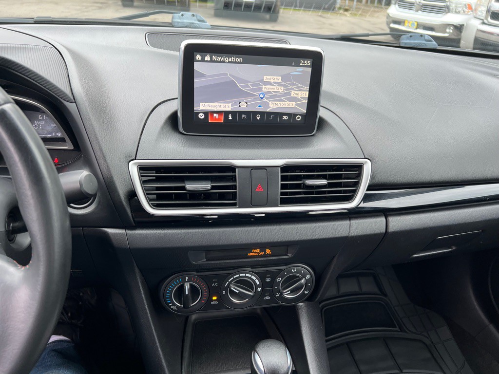 2015 Mazda Mazda3 Image 31
