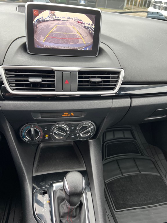 2015 Mazda Mazda3 Image 34