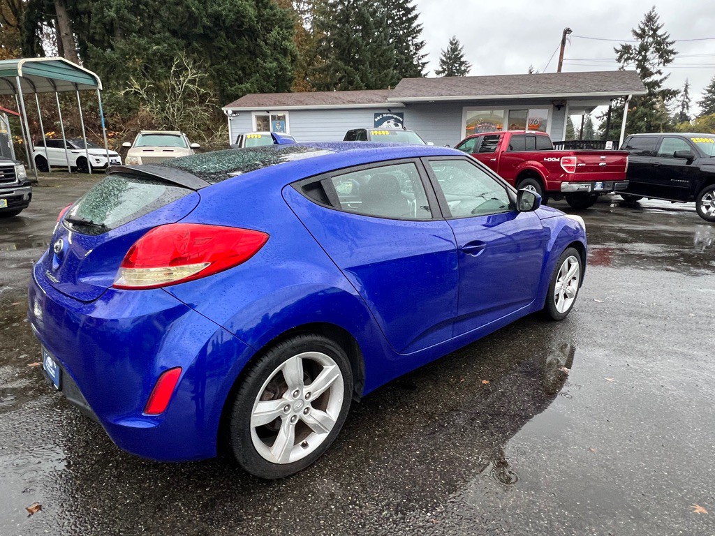 2014 Hyundai Veloster Image 10