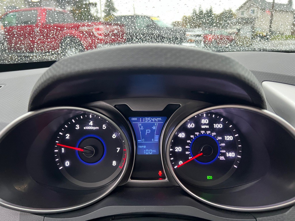 2014 Hyundai Veloster Image 29