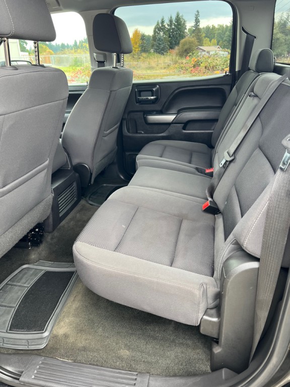 2018 Chevrolet Silverado 1500 Image 32