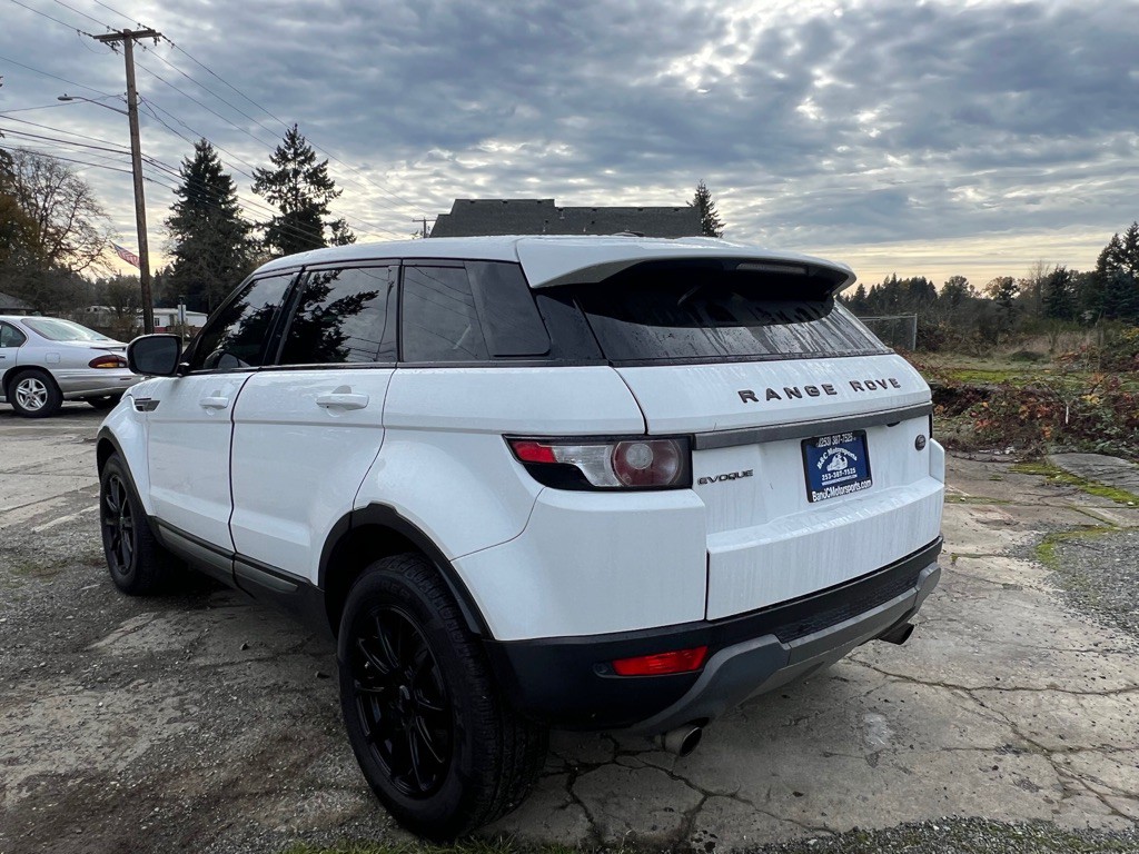 2012 Land Rover Range Rover Evoque Image 6