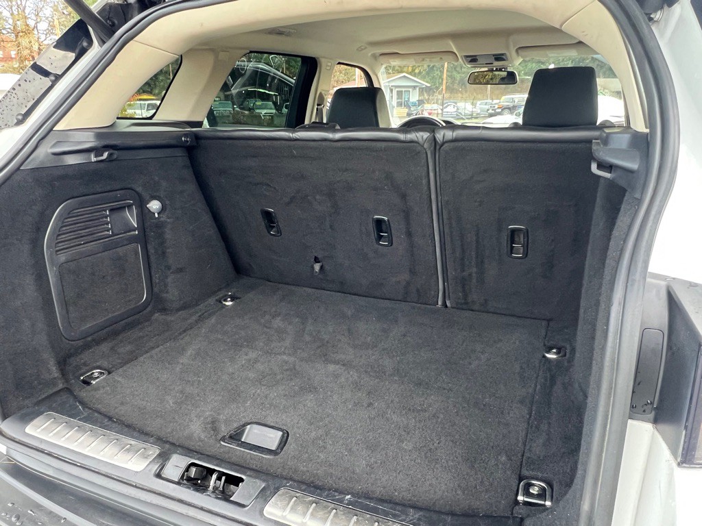 2012 Land Rover Range Rover Evoque Image 24