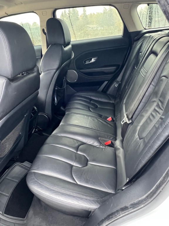 2012 Land Rover Range Rover Evoque Image 28