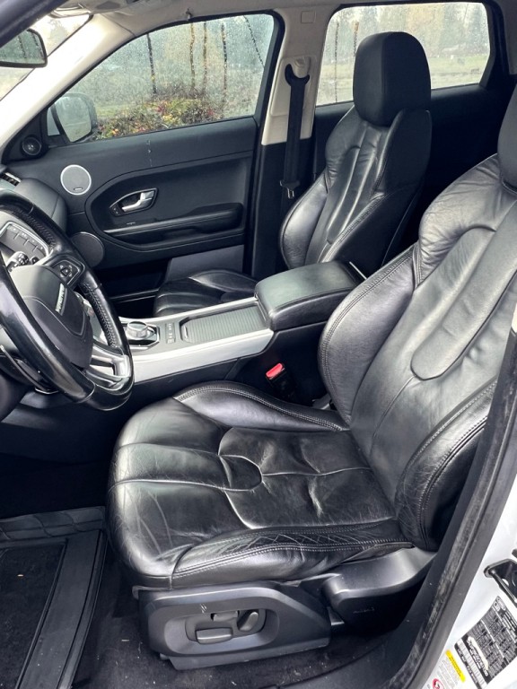 2012 Land Rover Range Rover Evoque Image 29