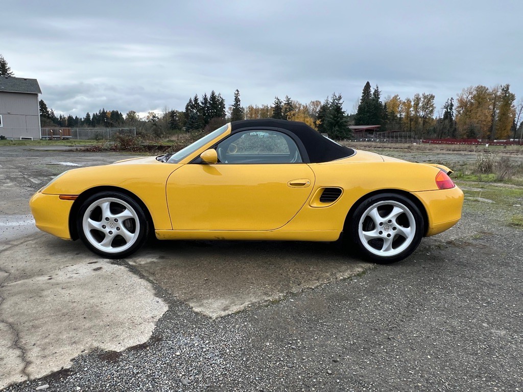 2001 Porsche Boxster Image 13