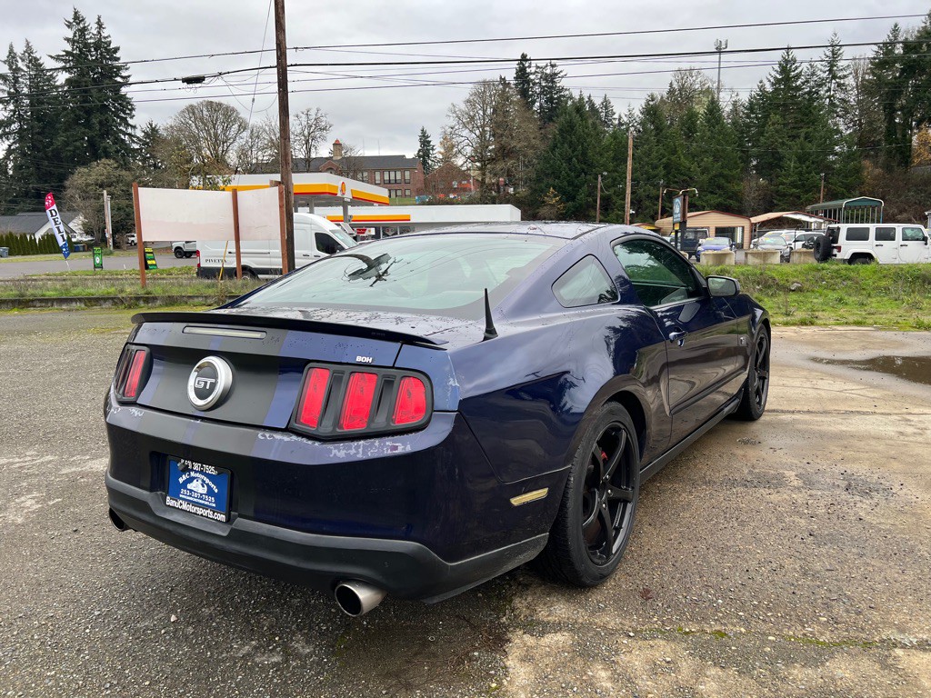 2010 Ford Mustang Image 14