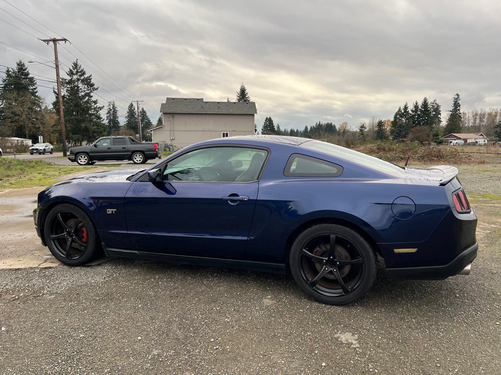 2010 Ford Mustang Image 20