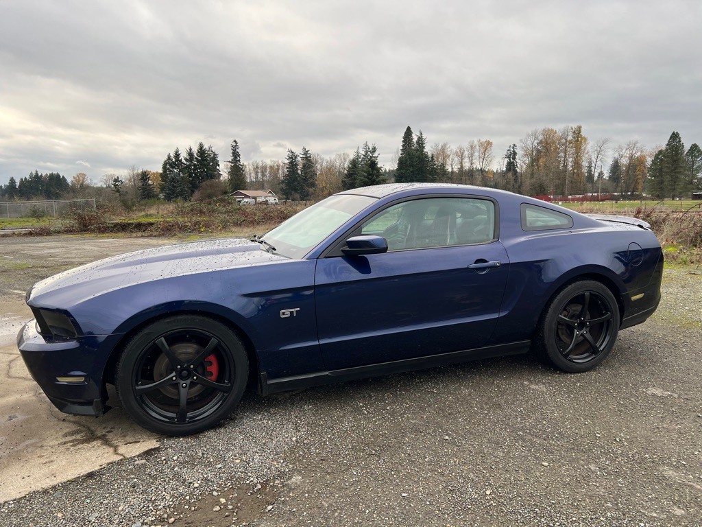 2010 Ford Mustang Image 22