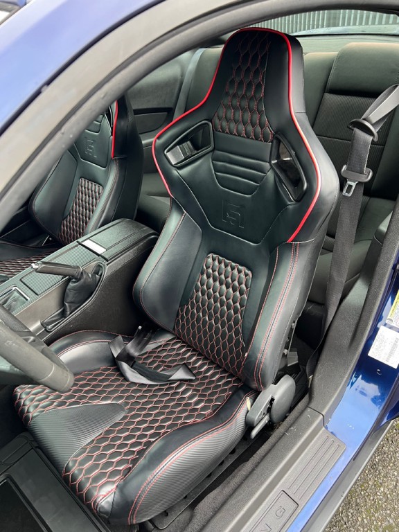 2010 Ford Mustang Image 29