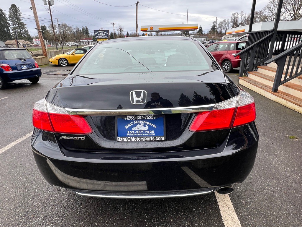 2015 Honda Accord Image 9