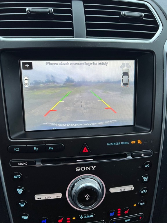 2017 Ford Explorer Image 21