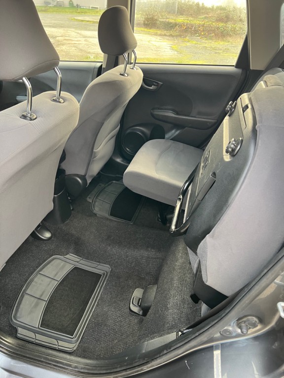 2012 Honda Fit Image 35
