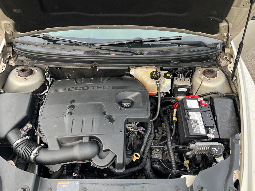 2011 Chevrolet Malibu Image 31