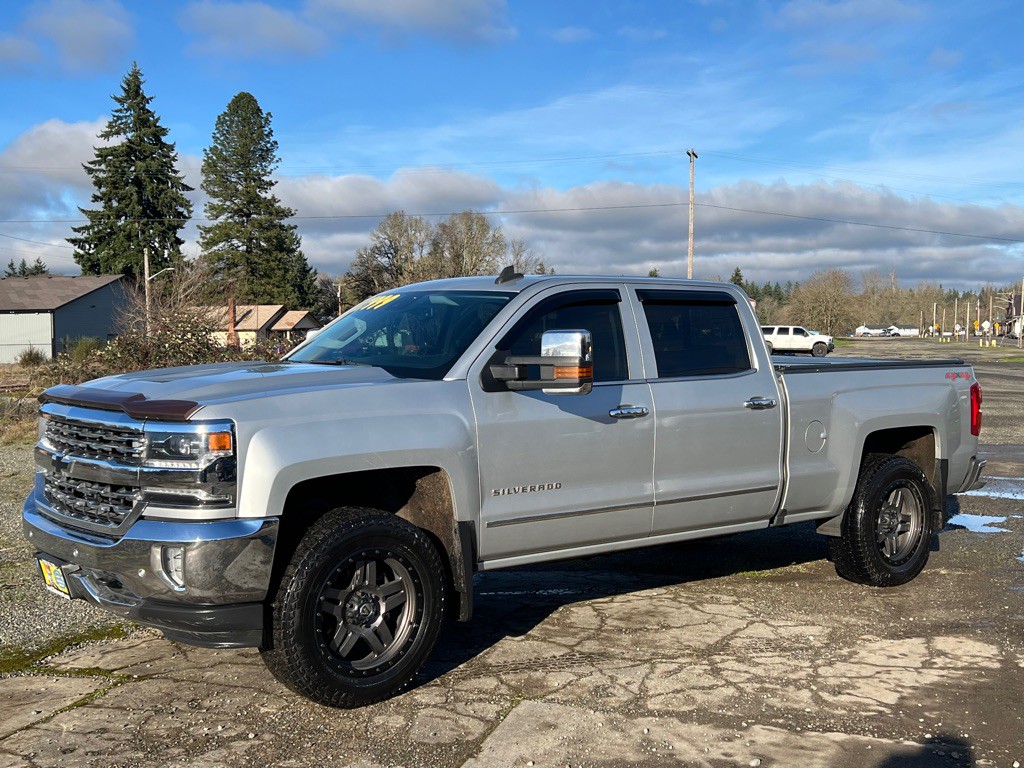 2016 Chevrolet Silverado 1500 Image 2
