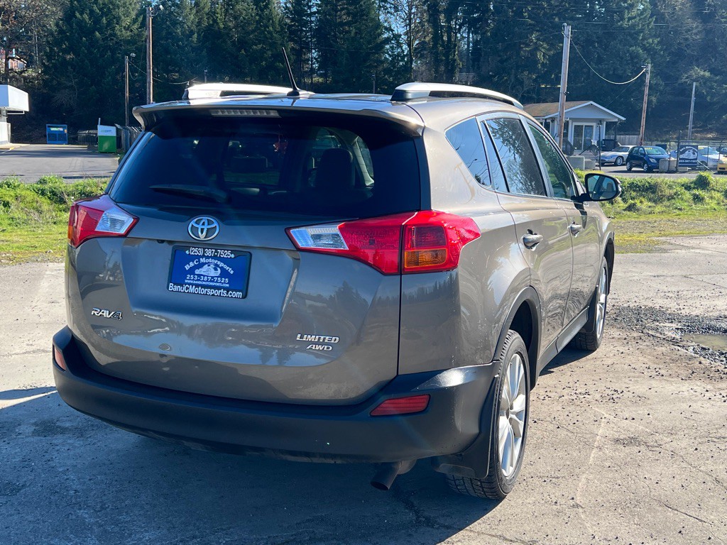 2015 Toyota Rav4 Image 9