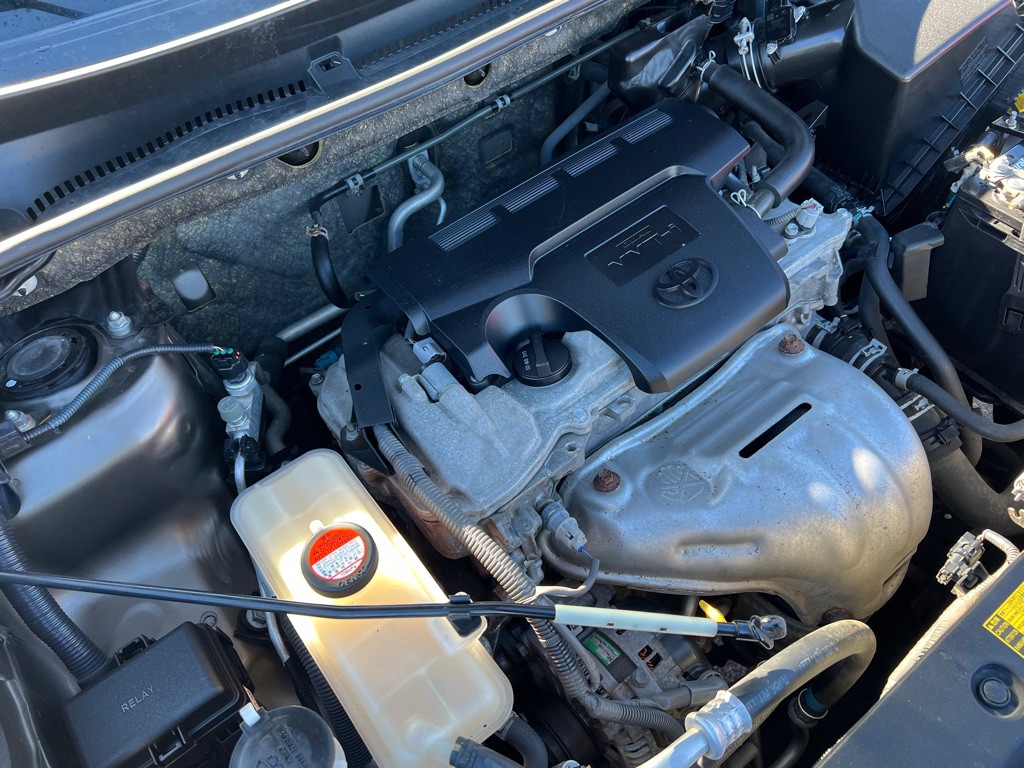 2015 Toyota Rav4 Image 25