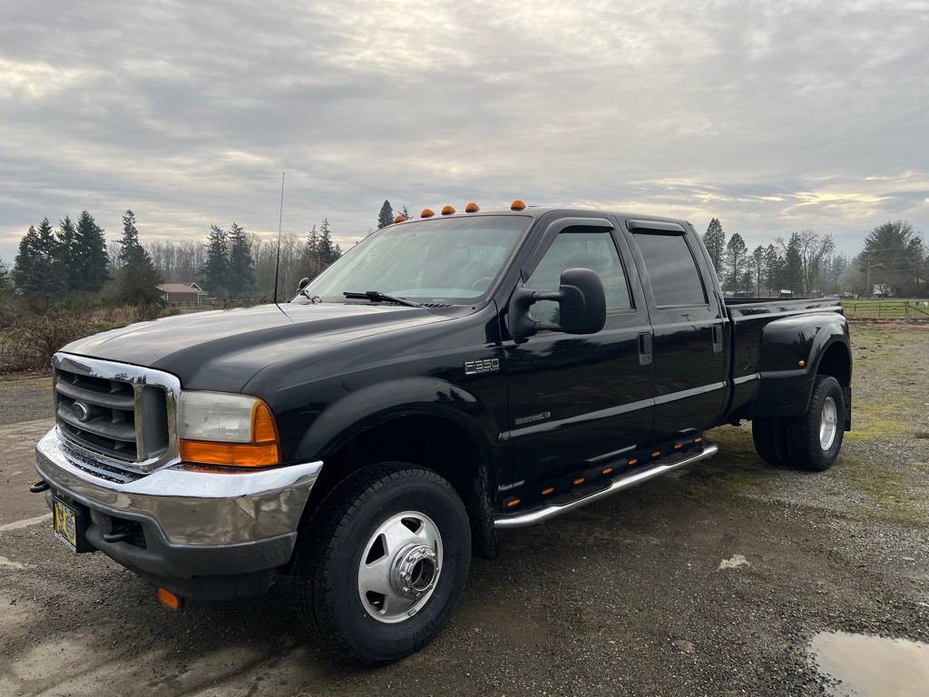 2001 Ford F-350 Image 1
