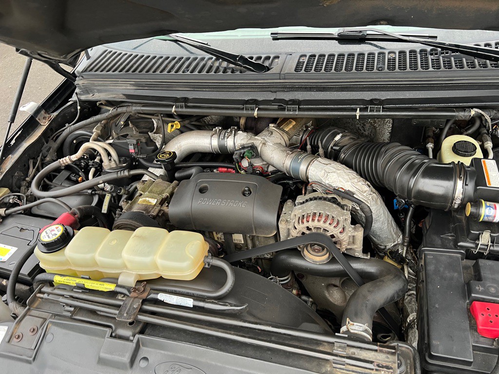 2001 Ford F-350 Image 35