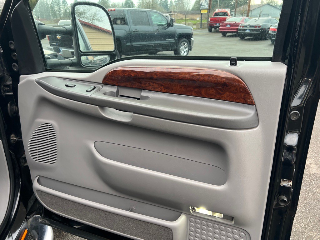 2001 Ford F-350 Image 50