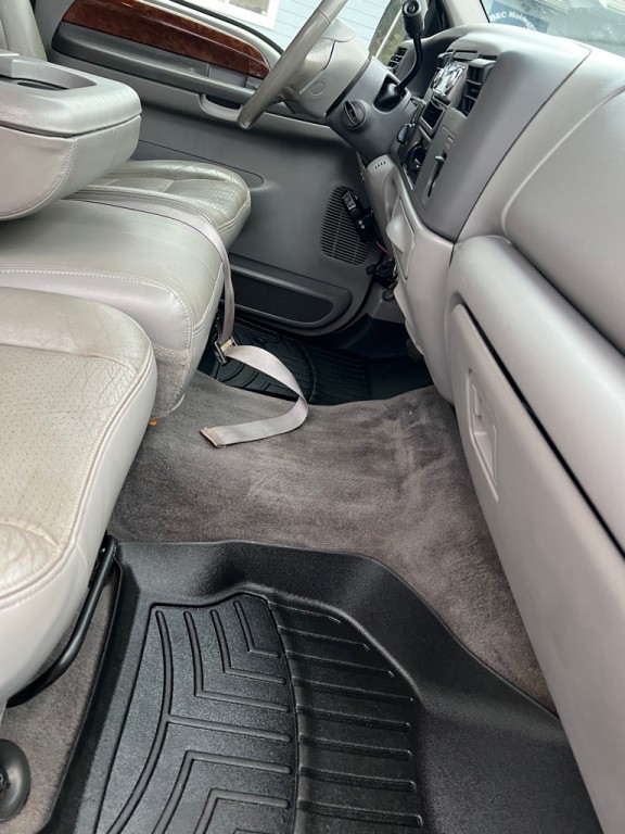 2001 Ford F-350 Image 58