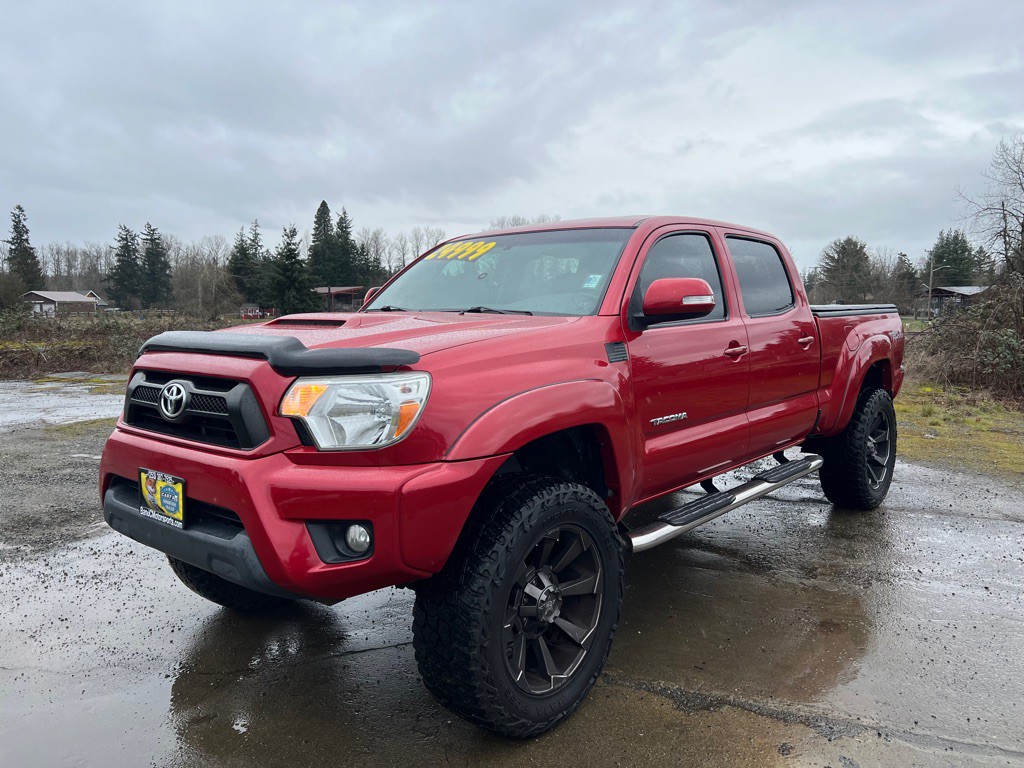 2015 Toyota Tacoma Image 1
