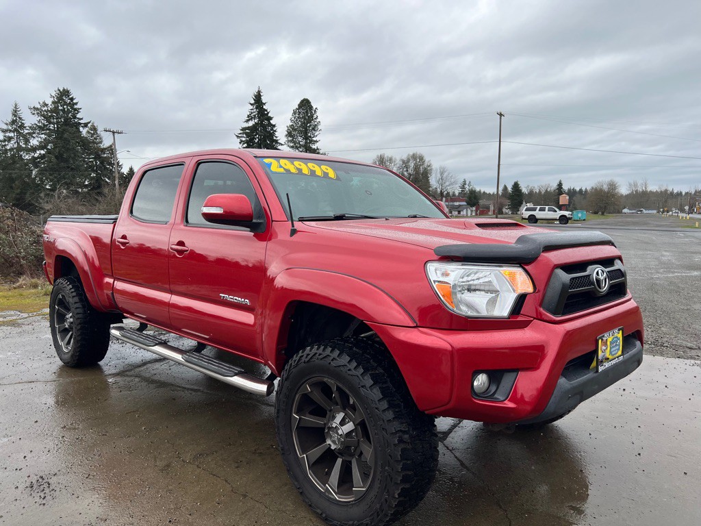 2015 Toyota Tacoma Image 18