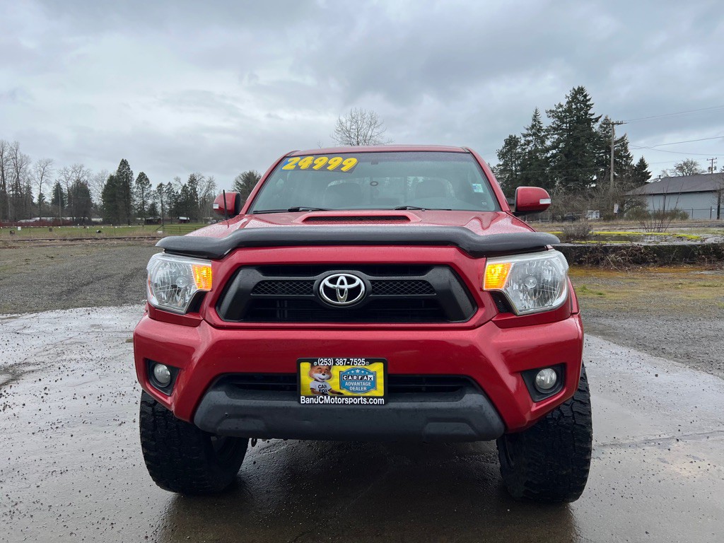 2015 Toyota Tacoma Image 21