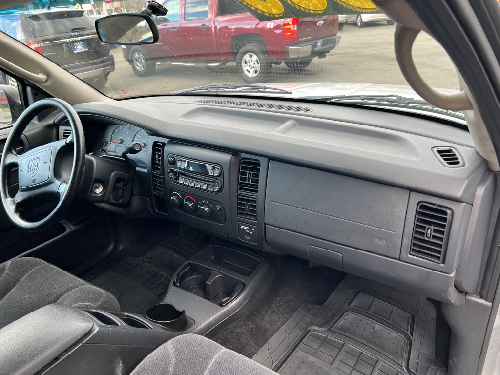 2003 Dodge Dakota Image 6
