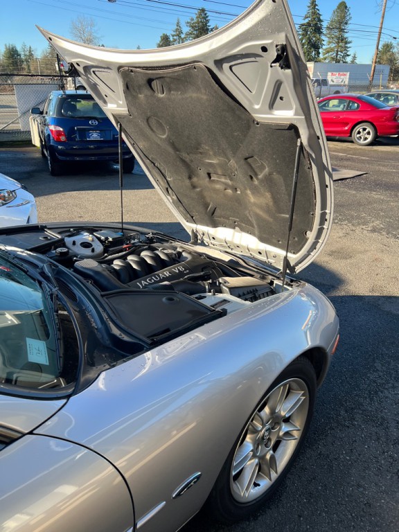 2001 Jaguar XK-Series Image 12