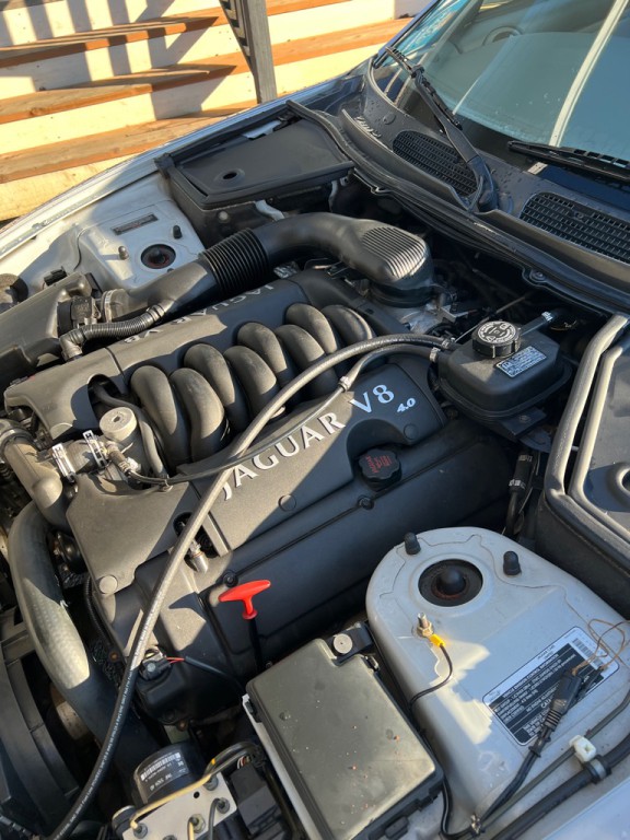 2001 Jaguar XK-Series Image 14