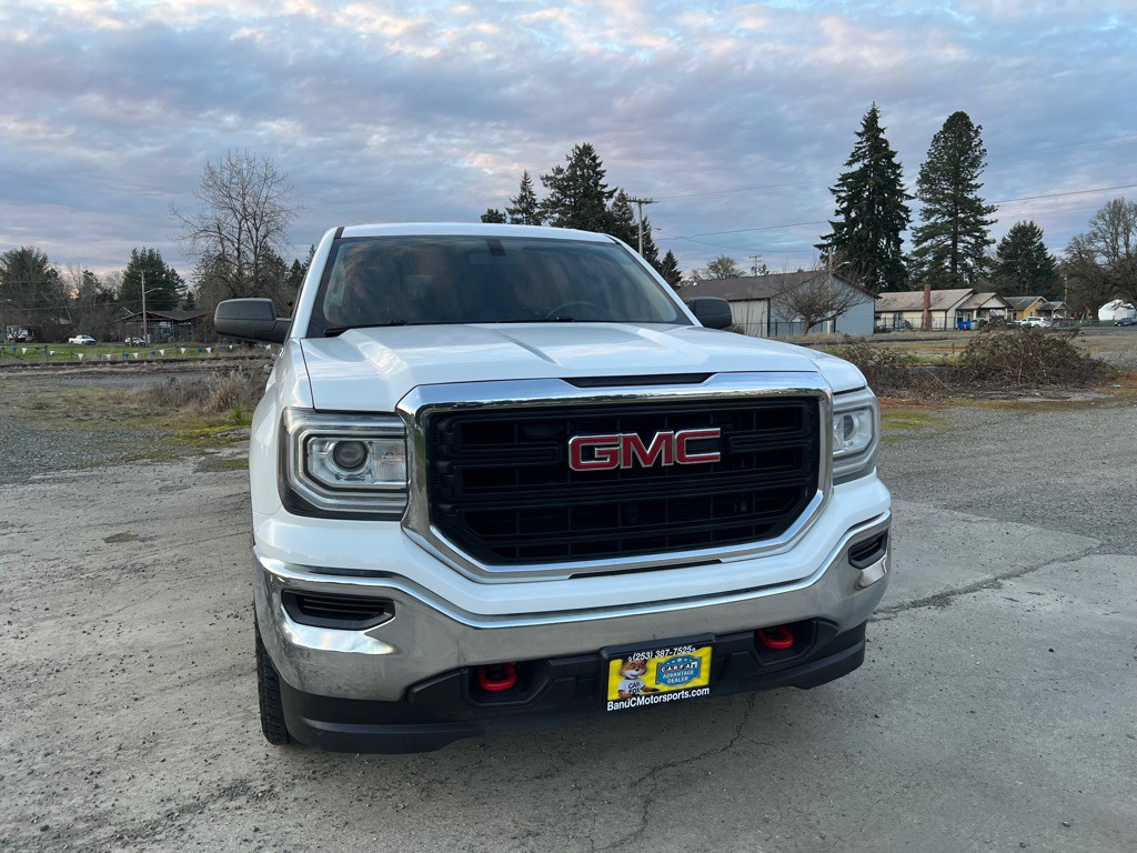 2018 GMC Sierra Image 17