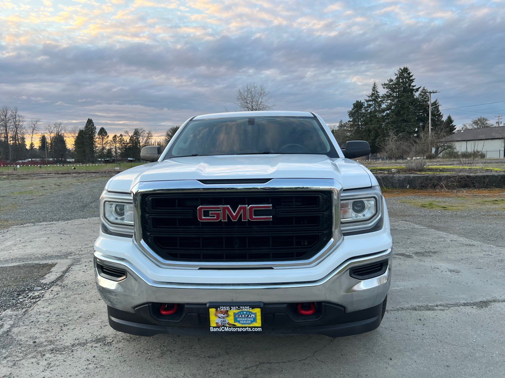 2018 GMC Sierra Image 18