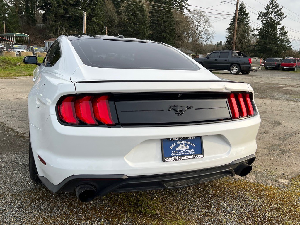 2020 Ford Mustang Image 6