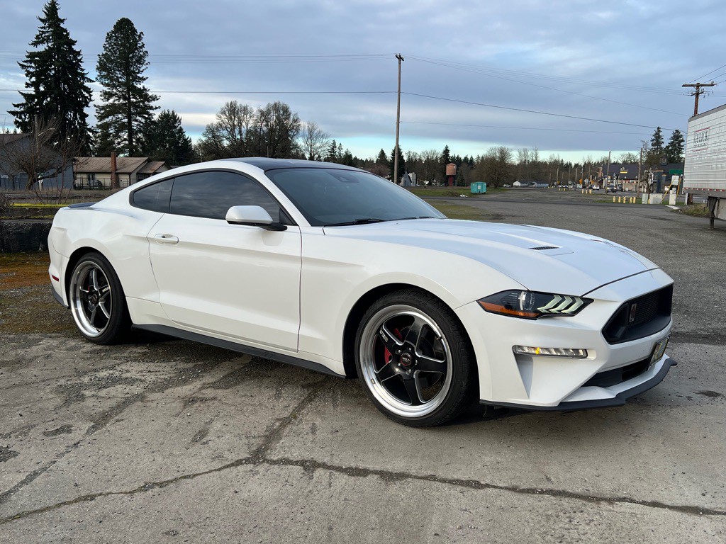 2020 Ford Mustang Image 15