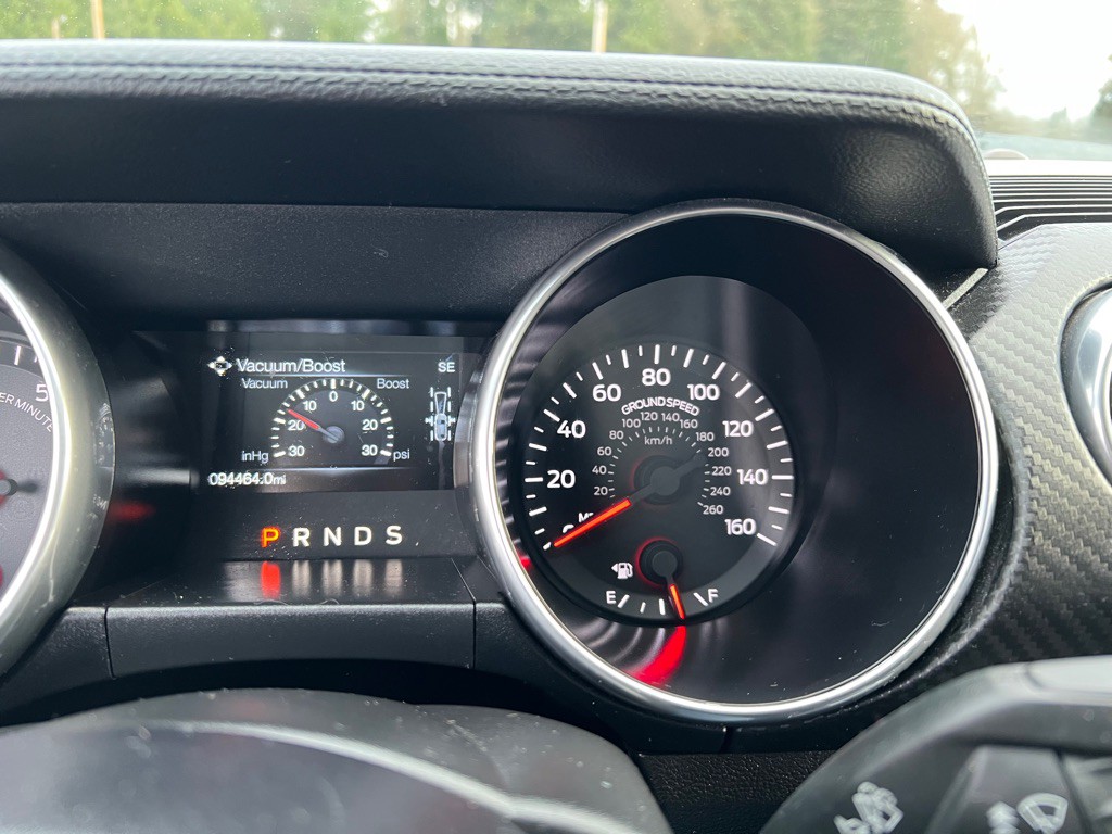 2020 Ford Mustang Image 28