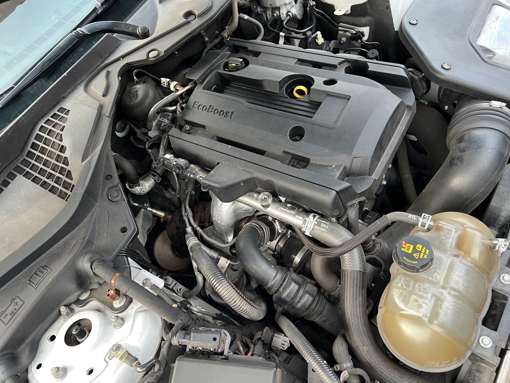 2020 Ford Mustang Image 31