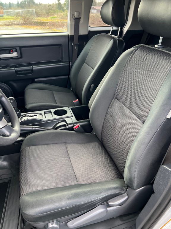 2008 Toyota FJ Cruiser Image 17