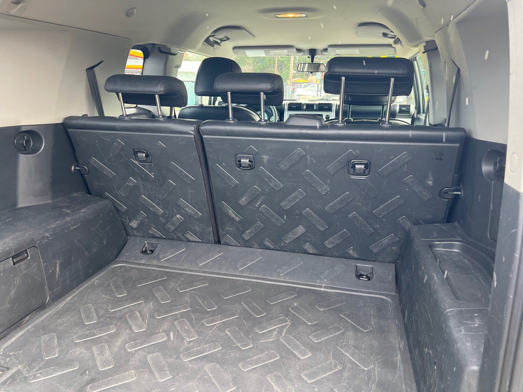 2008 Toyota FJ Cruiser Image 29