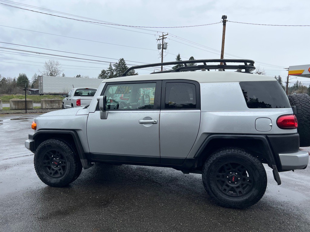 2008 Toyota FJ Cruiser Image 55