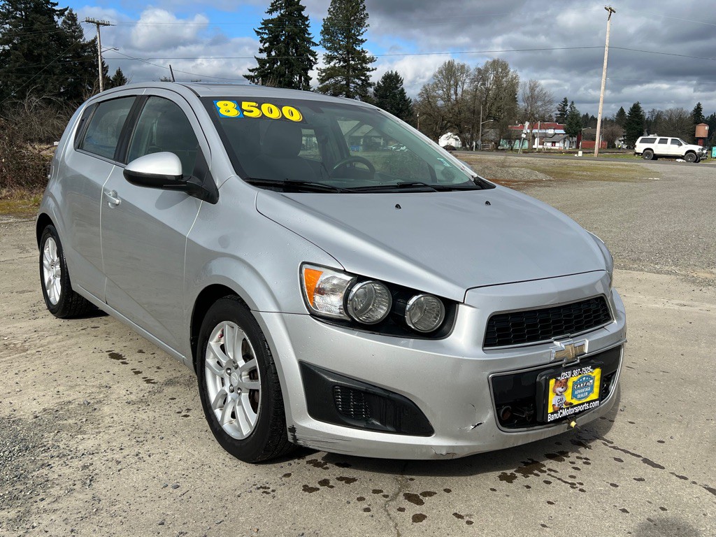 2016 Chevrolet Sonic Image 14